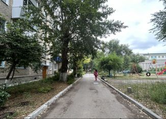 Продам 2-комнатную квартиру, 44.8 м2, Самарская область, Школьная улица, 4