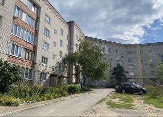 Продам 3-комнатную квартиру, 58.6 м2, Пермский край, улица В.И. Кузнецова, 8