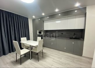 Сдается 2-ком. квартира, 55 м2, Тюмень, улица Вице-адмирала Воронцова, 9