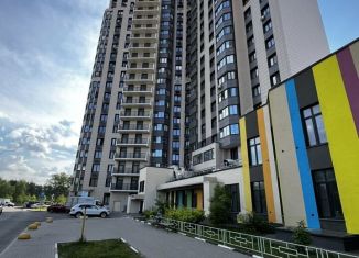 Сдача в аренду 2-ком. квартиры, 55.9 м2, Москва, Рублёвское шоссе, 70к1, метро Молодёжная