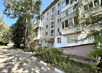 Продаю 2-ком. квартиру, 46 м2, Донской, улица Кирова, 7