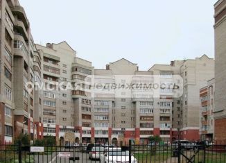 Продажа 3-ком. квартиры, 78.3 м2, Омск, улица Сулеймана Стальского, 12