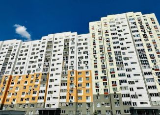 Продается 1-комнатная квартира, 35 м2, Оренбург, ЖК Акварель, улица Братьев Хусаиновых, 2