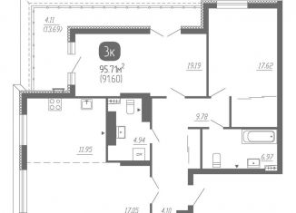 Продаю 3-ком. квартиру, 95.2 м2, Самара, метро Спортивная