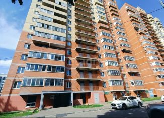 Продам 2-ком. квартиру, 62 м2, Московская область, Аэроклубная улица, 17к3