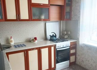 Продается 2-ком. квартира, 49 м2, Челябинская область, улица Жукова, 20