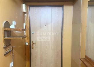 Продается 2-ком. квартира, 44 м2, Курск, улица Комарова, 12А