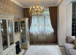 Продажа 2-комнатной квартиры, 85 м2, Ставропольский край, проспект Дзержинского, 28А