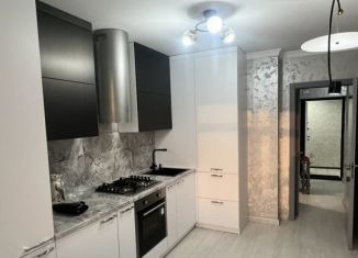 Сдается в аренду 1-ком. квартира, 47 м2, Черкесск, улица Балахонова, 6