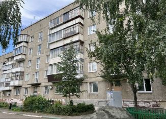 Продам двухкомнатную квартиру, 53.8 м2, Копейск, улица Жданова, 23А