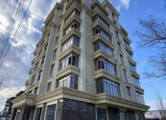 Продается 2-комнатная квартира, 102 м2, Ставропольский край, улица Ленина, 417Ак1