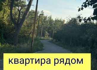 Продается двухкомнатная квартира, 74.7 м2, Махачкала, Благородная улица, 13