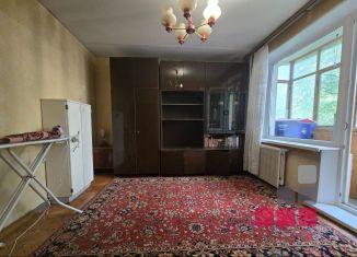 Продажа 2-ком. квартиры, 38 м2, Москва, Туристская улица, 2к2