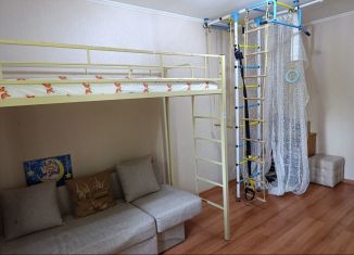 Сдам 3-комнатную квартиру, 60 м2, Красногорск, Железнодорожная улица, 35А