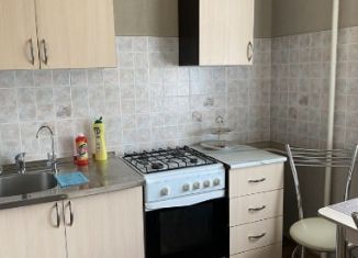 2-комнатная квартира в аренду, Тюменская область, улица Ленина