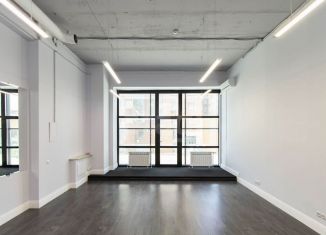 Продаю помещение свободного назначения, 153.2 м2, Тюмень, Советская улица, 55/8