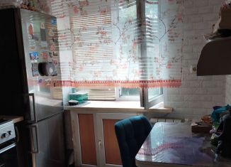 Продаю двухкомнатную квартиру, 42.5 м2, Курск, улица Карла Маркса, 72к7