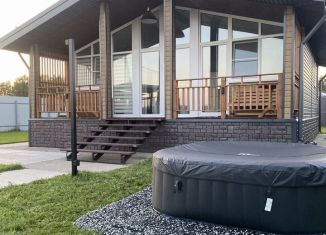 Сдается в аренду дом, 60 м2, деревня Микши-Энзей, Янтарная улица, 12