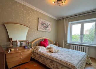 Продам 2-ком. квартиру, 55 м2, Ростов-на-Дону, Пушкинская улица, 5-7