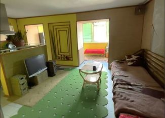 Продается 3-комнатная квартира, 61 м2, Химки, микрорайон Планерная, 1/2