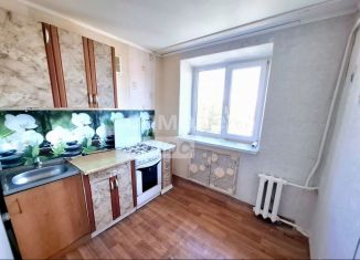 Продается 2-комнатная квартира, 42.7 м2, Салават, бульвар Салавата Юлаева, 29