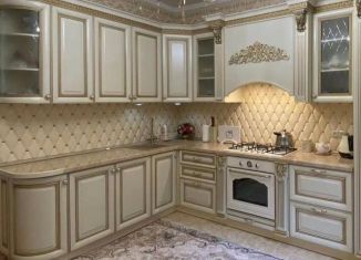 Продажа 2-ком. квартиры, 78 м2, Махачкала, улица Металлургов, 22, Ленинский внутригородской район