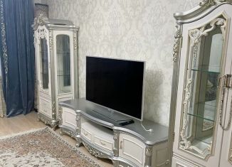 Сдаю 3-ком. квартиру, 80 м2, Грозный, улица У.А. Садаева, 23, 3-й микрорайон