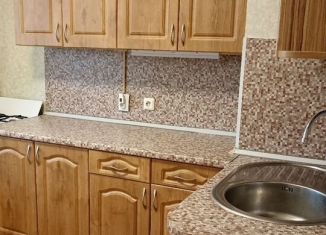 Продам двухкомнатную квартиру, 50.2 м2, Кингисепп, улица Строителей, 16