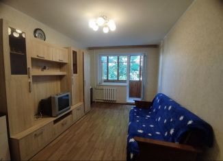 Сдается двухкомнатная квартира, 44 м2, Кингисепп, улица Воровского, 25