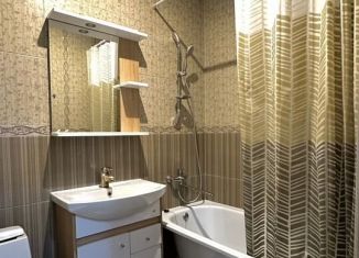 Сдам 1-комнатную квартиру, 38 м2, Уфа, Бакалинская улица, 19