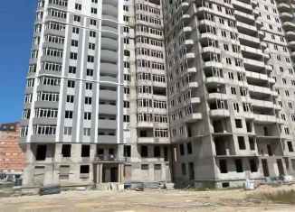 Продаю 2-комнатную квартиру, 82 м2, Дагестан, проспект М. Омарова, 7