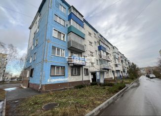 Продажа трехкомнатной квартиры, 61.2 м2, Полысаево, Республиканская улица, 4