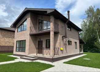 Продам дом, 165 м2, посёлок городского типа Октябрьский, Трудовая улица, 24