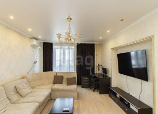 Продаю трехкомнатную квартиру, 70 м2, Тюмень, Индустриальная улица, 34