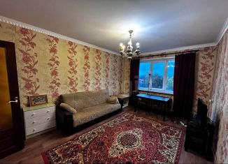 Продам 3-ком. квартиру, 65.3 м2, Гусь-Хрустальный, улица Калинина, 41