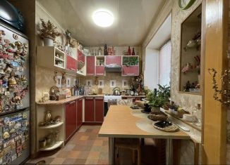 Продажа двухкомнатной квартиры, 43.6 м2, Вологда, улица Герцена, 65