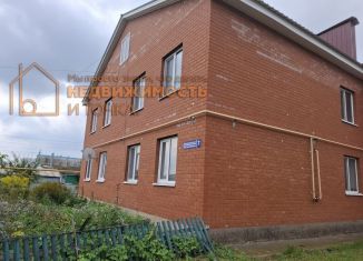 Продается однокомнатная квартира, 46 м2, село Верхнеяркеево, Красноармейская улица, 21