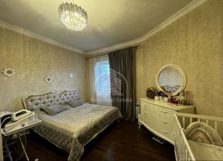 3-ком. квартира на продажу, 80 м2, Махачкала, улица Максима Горького, 63