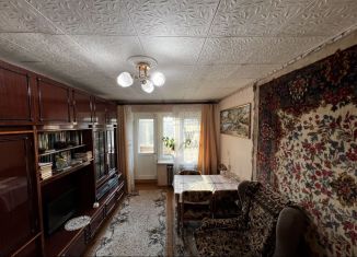 Продается трехкомнатная квартира, 58.9 м2, Киров, улица Добролюбова, 21