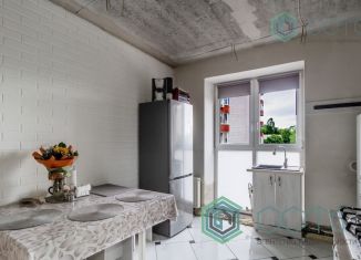 Продаю двухкомнатную квартиру, 58 м2, Калининград, Батальная улица, 5