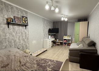 2-комнатная квартира на продажу, 47 м2, Азнакаево, улица Хасанова, 22