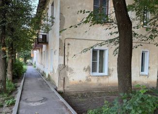 Продажа 3-комнатной квартиры, 52.3 м2, Кольчугино, улица КИМ, 20