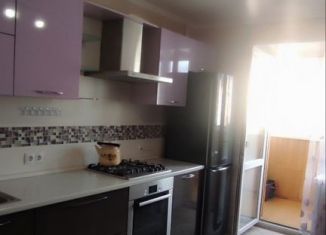 Сдам 2-комнатную квартиру, 60 м2, Йошкар-Ола, улица Петрова, 26, микрорайон Мирный