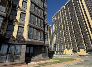 Продаю 3-ком. квартиру, 70.7 м2, Ростов-на-Дону, ЖК Город у Реки, улица 23-я Линия, 54с4