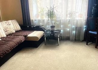 Однокомнатная квартира в аренду, 33 м2, Саратов, улица имени А.К. Серова, 1