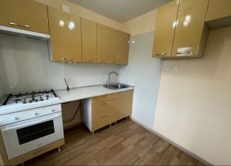 Продается 2-ком. квартира, 42.8 м2, Киров, Владимирская улица, 167