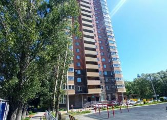 Продается 2-комнатная квартира, 50.5 м2, Ульяновск, улица Шолмова, 12А