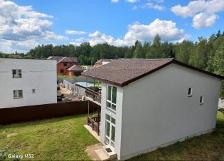 Продаю дом, 150 м2, деревня Ульянки