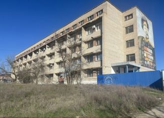 Продажа офиса, 17.1 м2, Элиста, проспект О.И. Городовикова, 5