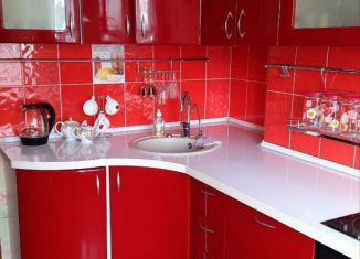 Сдача в аренду 2-ком. квартиры, 38 м2, Тольятти, Тополиная улица, 46